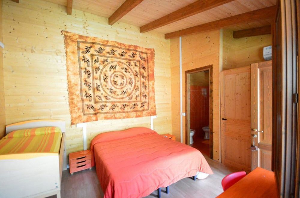 La Mela Rossa Villa Terni Luaran gambar